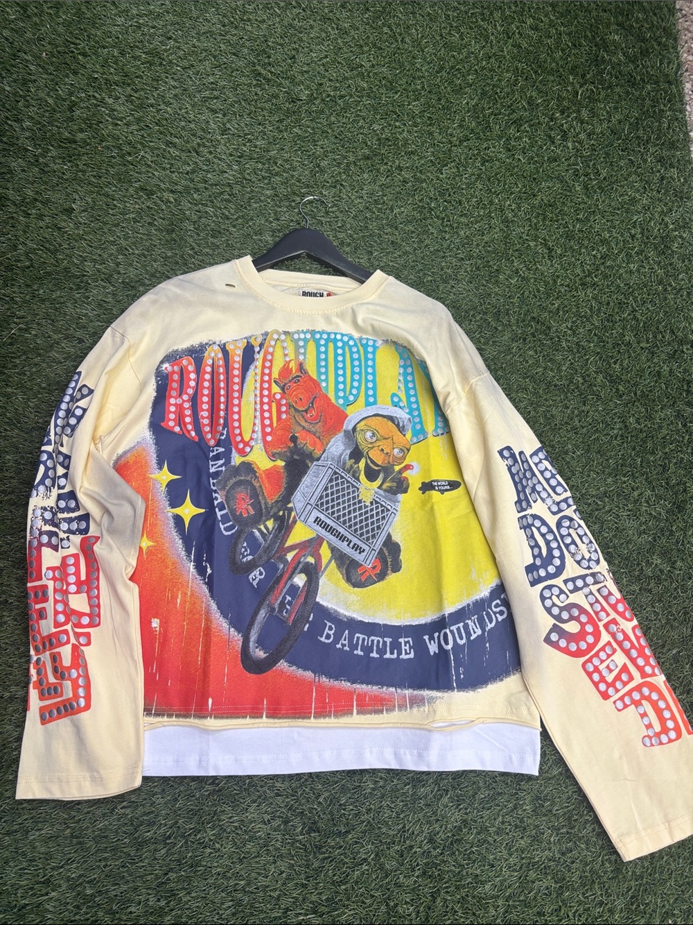 Graphic Crewneck Sweatshirt - Yellow Multicolor